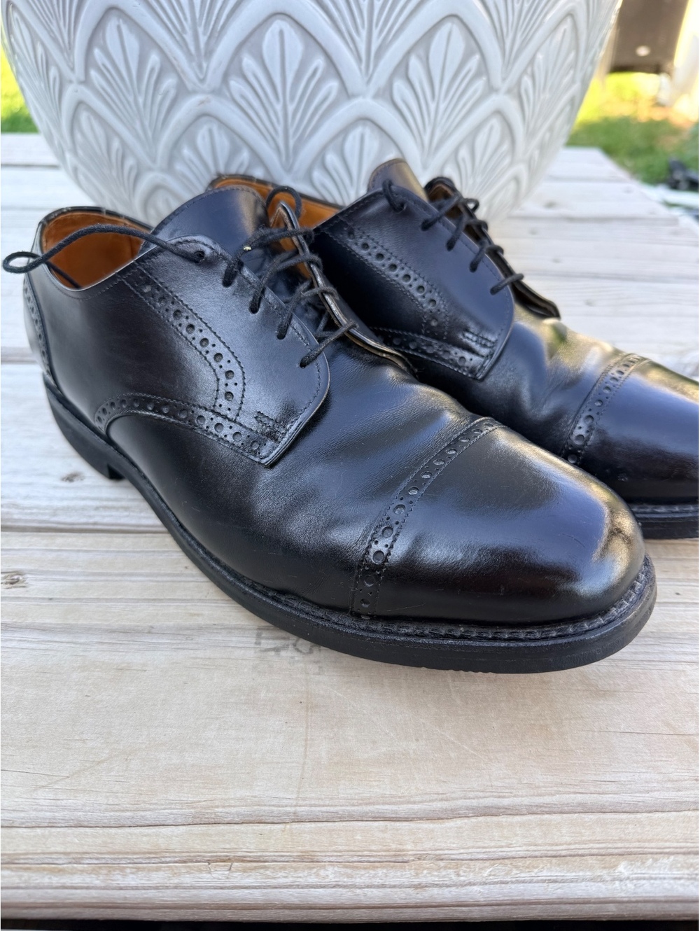 Allen Edmonds Benton 3408 Mens 10.5 D Black Leather Cap Toe Derby Shoes Vibram